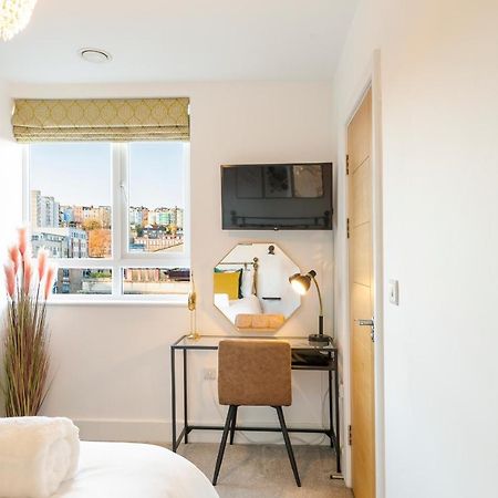 City Centre - Free Parking - Stylish 2 Bedroom Apartment Bristol Eksteriør bilde
