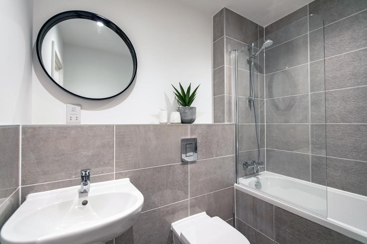 City Centre - Free Parking - Stylish 2 Bedroom Apartment Bristol Eksteriør bilde